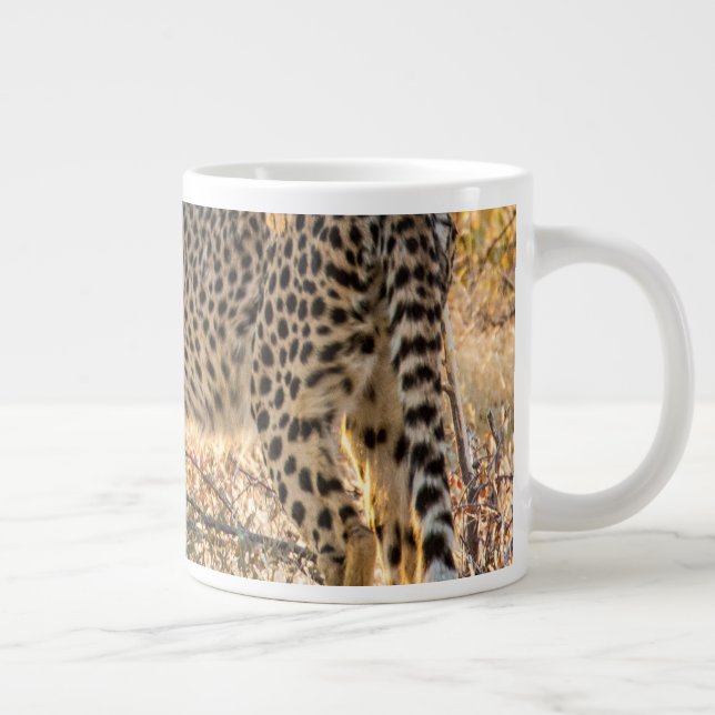 Geetah-Blick Jumbo-Tasse (Rechts)