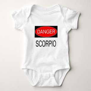 Gefahr - Skorpion Lustiges Astrologie T-Shirt Hut  Baby Strampler