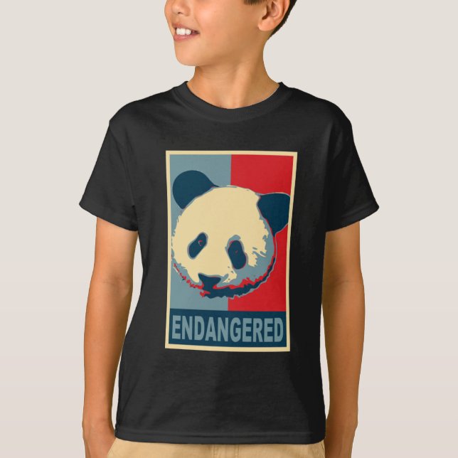 Gefährdeter Panda-Pop-Kunst-Entwurf T-Shirt (Vorderseite)