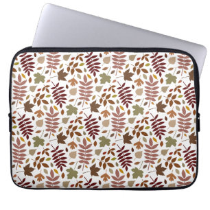Gefallene Blätter Muster-Herbstfarben auf Weiß Laptopschutzhülle