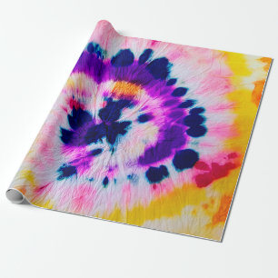 Gefärbte Krawatte drehen. Rainbow Fabric Gefärbte Geschenkpapier