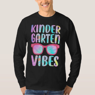 Gefärbte Krawatte Kindergarten Vibes Platz 1. Schu T-Shirt