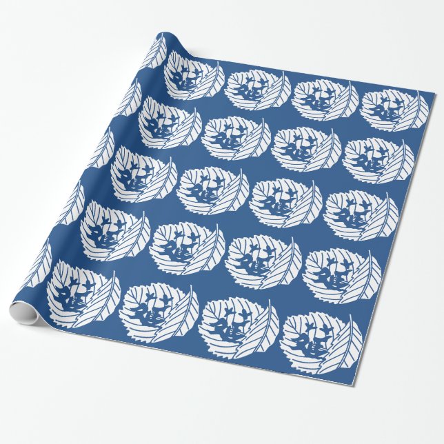 Geflochtener Eichenblätterwurm gegessen Geschenkpapier (Ungerollt)
