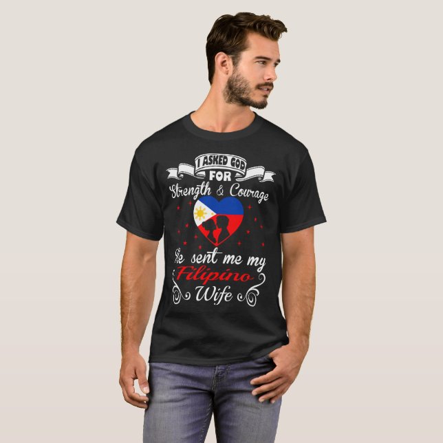 Gefragte Gott-Stärken-Mut gesendete philippinische T-Shirt (Vorne ganz)