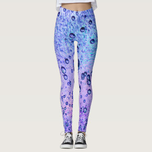 Gefrorener Eishintergrund mit den rosa und blauen Leggings