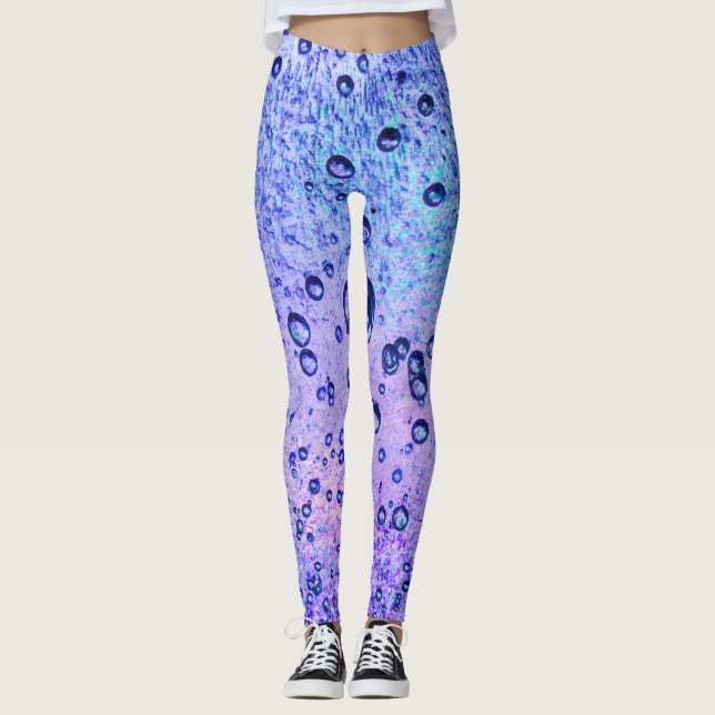 Gefrorener Eishintergrund mit den rosa und blauen Leggings (Vorderseite)