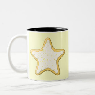 Gefrorenes Stern-Plätzchen. Gelb und Creme Zweifarbige Tasse