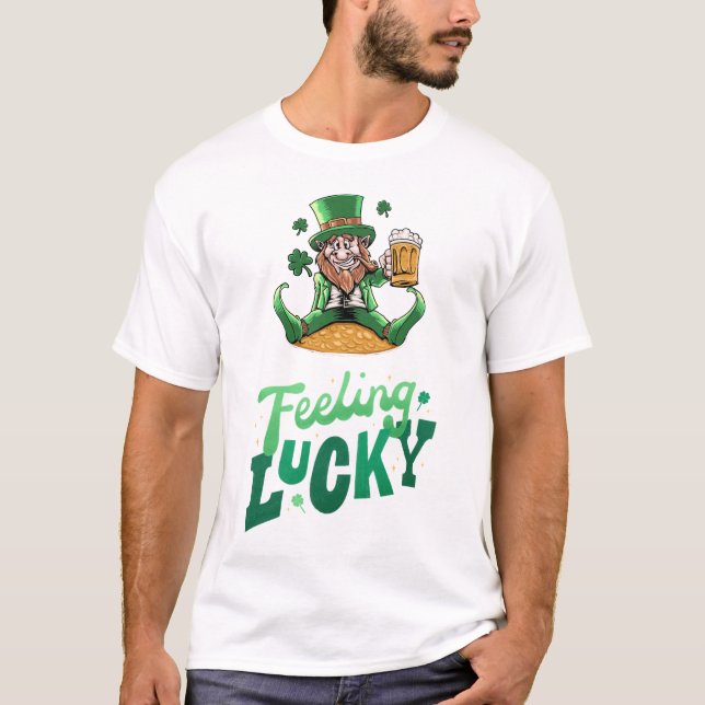 Gefühl glücklich, St. Paddy's Phantasm Classic T-Shirt (Vorderseite)