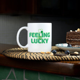 Gefühl Lucky Retro Zitat St Patrick's Day Zweifarbige Tasse