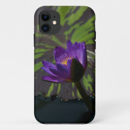 Gehäuse mit lila Wasserlilie Case-Mate iPhone Hülle