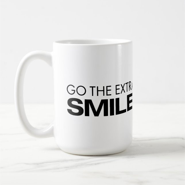 Gehen die Extralächeln-Tasse Kaffeetasse (Links)