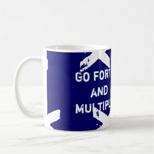 Gehen Sie weiter und multiplizieren Sie Kaffeetasse