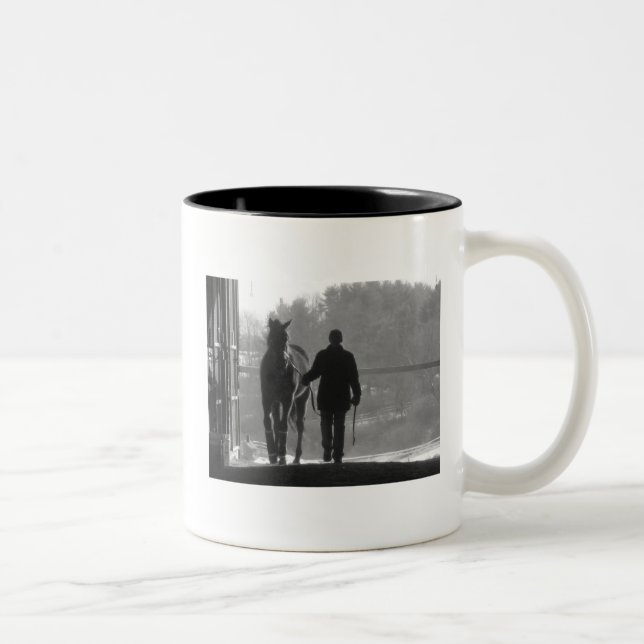 Gehende Lucy-Tasse Zweifarbige Tasse (Rechts)