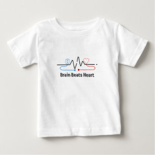 Gehirn über Herz Baby T-shirt