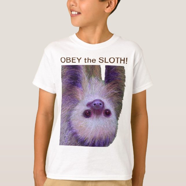 Gehorche der Schlampe! T-Shirt (Vorderseite)