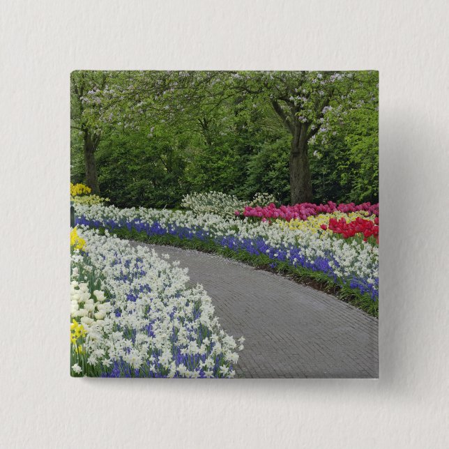 Gehweg durch Tulpen und Narzissen, Button (Vorderseite)