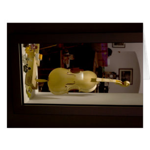 Geige im Kauffenster