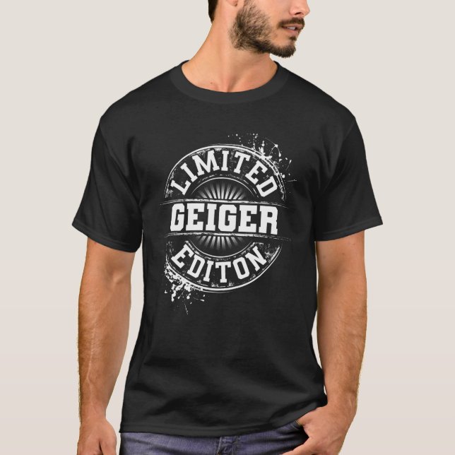 GEIGER Funny Nachname Familienbaum Geburtstag Wied T-Shirt (Vorderseite)