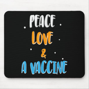 Geimpfter Spaß Joke Graphic Quote Peace Lo Mousepad