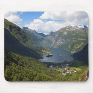 Geiranger Fjord Landschaft, Norwegen Mousepad