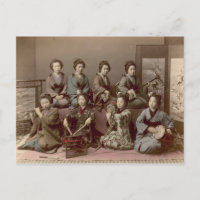 Geisha Girls spielen Musikinstrumente