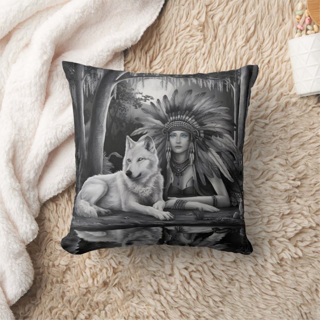 Geist der Wildnis: Indische Frau und Wolf Kissen (Decke)