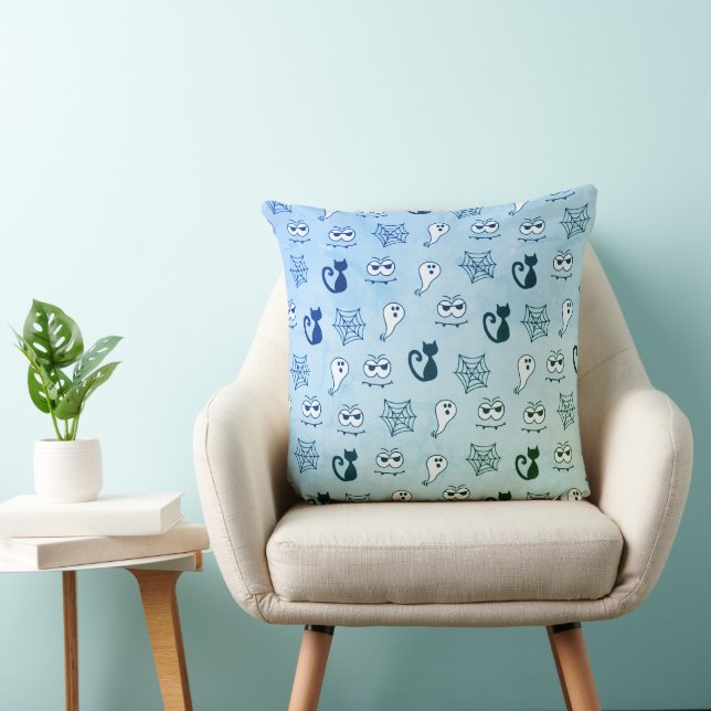 Geist, Spinnennetze und schwarze Katzen Blau Kissen (Stuhl )