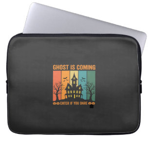 Geister verfolgtes Haus Halloween Vektordesign Laptopschutzhülle