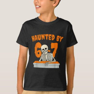 Geisterhaft Six Seven 6 7 Meme 67 Skeletthand Hall T-Shirt