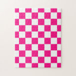 Gekreuzte Quadrate mit weißem, rosa Retro<br><div class="desc">Kegelförmige Quadrate heißen rosa weißen geometrischen Retro-Muster Puzzle, Geschenk für sie. Cooles geometrisches rechteckiges Muster in Retro. Vintage Fliesen weiß und heiß rosa modernes Schachbrett.</div>