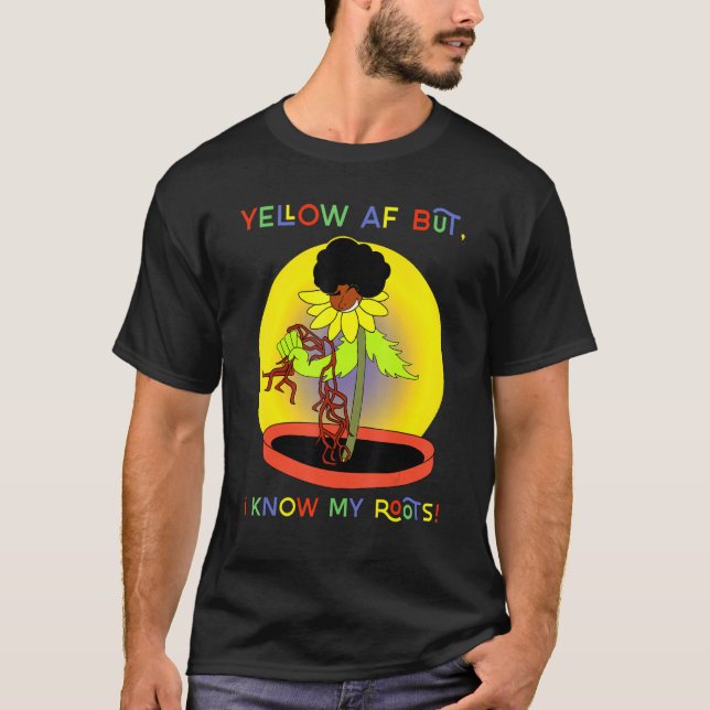Gelb, aber ich kenne meine Wurzeln für Lichtskynkö T-Shirt (Vorderseite)
