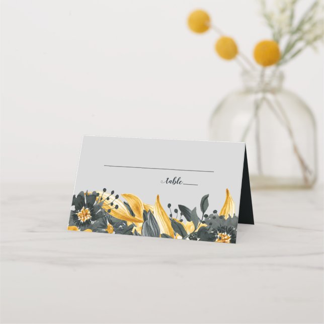 Gelb + Graue Blumen Elegantes Wasserfarbenhochzeit Platzkarte (Vorderseite)