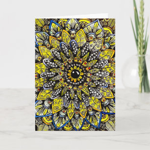 Gelb-grüne handgezeichnete Mandala-Designkarte Karte