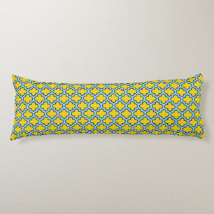 Gelb und Baby Blue Trellis, Gitter, Quatrefolie Seitenschläferkissen