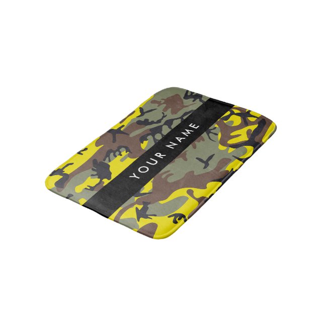 Gelb und braun Camouflage Ihr Name personalisieren Badematte (Schrägansicht)