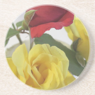 Gelb und Rote Rosen Getränkeuntersetzer