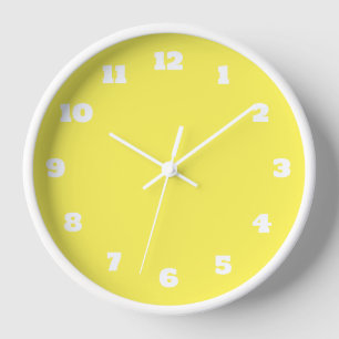 Gelb-weiß-farbige, helle Farbgestaltung Uhr