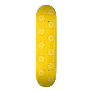 Gelbe Ananas schneidet Muster Skateboard