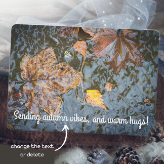 Gelbe Blätter im Fluss Karte