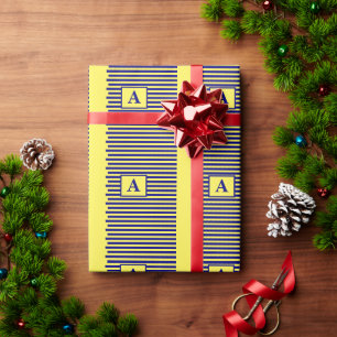 Gelbe blaue Nautikongramme Streifen Niedlich Geschenkpapier