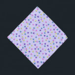 Gelbe, blaue und rosa Herzen Halstuch<br><div class="desc">* Gelbe, blaue und rosafarbene Herzen auf lila Hintergrund bedeckt diesen quadratischen Bandanna Schal. * Ändern Sie die Hintergrundfarbe in eine Farbe Ihrer Wahl, um mit den farbenfrohen Herzen zu gehen. * Gutes, kleines Geschenk für Familie, Freunde, Haustiere oder als kleine Geschenk. * Zwei Größen * Perfekt für Haustiere und...</div>