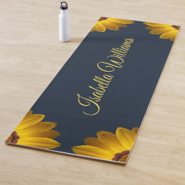 Gelbe Blumen auf Navy Blue-Hintergrund Monogram Yogamatte