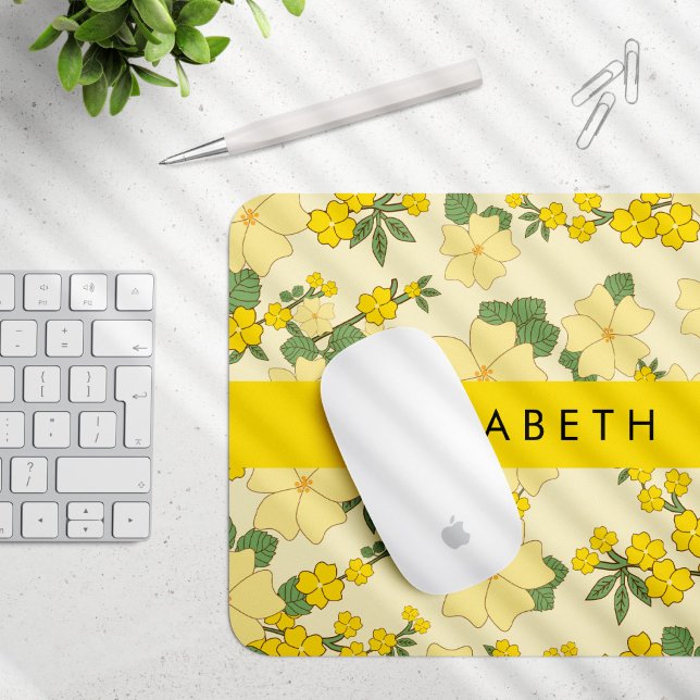 Gelbe Blumen, Muster von Blume, Ihr Name Mousepad (Von Creator hochgeladen)