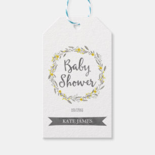 Gelbe Blumen und graue Blätterwreath-Baby-Dusche Geschenkanhänger