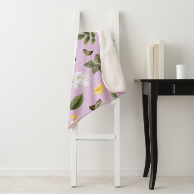 Gelbe Blumen und Weiße Rosen 5 Sherpadecke (Beispiel)