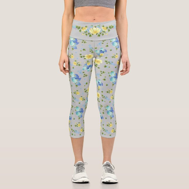 Gelbe Buttercups und blaue Iris Capri Leggings (Vorderseite)