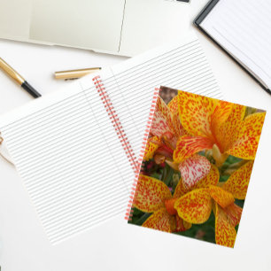 Gelbe Canna-Lilie mit roten Tupfen Floral Notizbuch