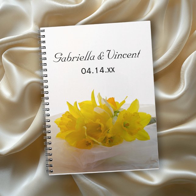Gelbe Daffodien auf der Hochzeit des weißen Frühli Notizblock (Von Creator hochgeladen)