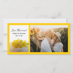 Gelbe Daffodien auf White Just Married Ankündigung