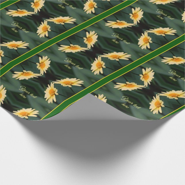 Gelbe Daisy-Blume Personalisiert Geschenkpapier (Ecke)